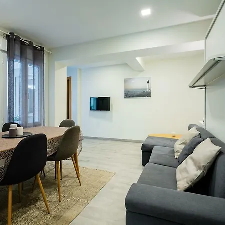 Apartment Exclusive Quietness In The Heart Of With Public Parking, Breakfast, 2 Bathrooms Madrid