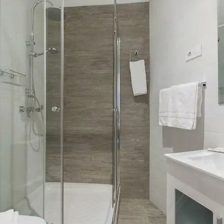 Apartamento Plaza Callao, House