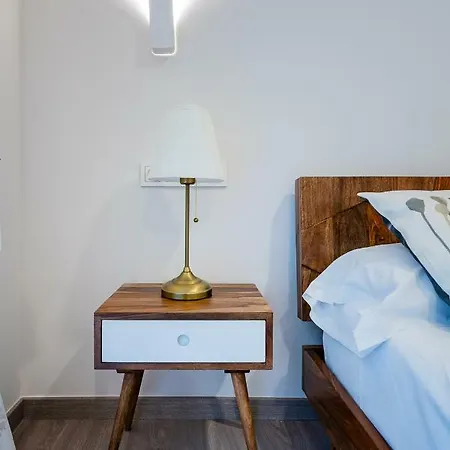 Apartment Exclusive Quietness In The Heart Of With Public Parking, Breakfast, 2 Bathrooms *