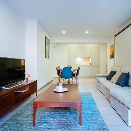 Exclusive Quietness In The Heart Of With Public Parking, Breakfast, 2 Bathrooms Apartment Madrid