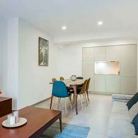 Apartment Exclusive Quietness In The Heart Of With Public Parking, Breakfast, 2 Bathrooms