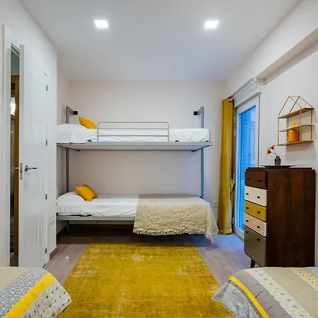Exclusive Quietness In The Heart Of With Public Parking, Breakfast, 2 Bathrooms Apartment