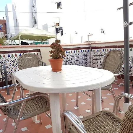 Homestay Perales Habitación en casa particular Madrid