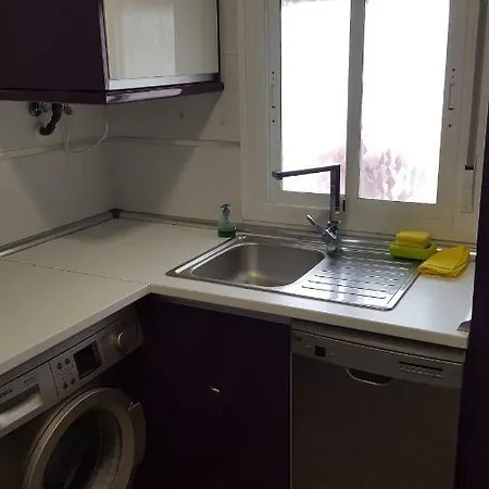 Apartamento Metro Oporto-madrid 2 *