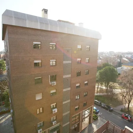 Luxury For Business & Family Trips Apartment *