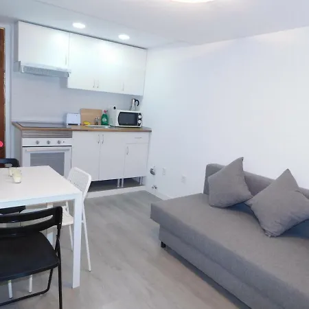 Apartamento Mediodia Grande Apartment Madrid