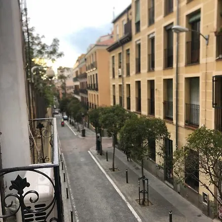 Amazing And New Five Minutes From Gran Via *