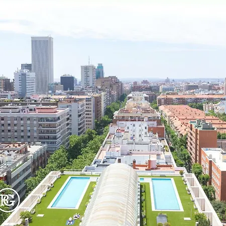 Bernabéu - Cuzco - Eurobuilding 2 Luxury * Madrid