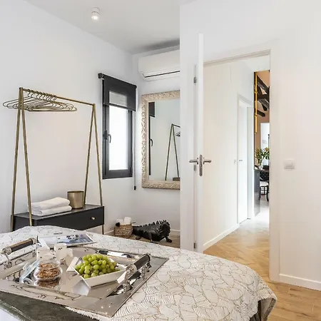 Waou Palace Es Mia - Corta Duracion Apartment Madrid