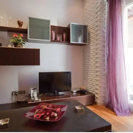 Travesia Del Almendro Centro La Latina Apartment