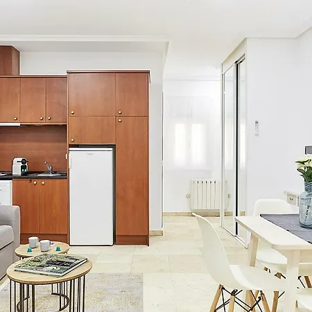 Leeways Loft Xxxi In Gran Via Madrid