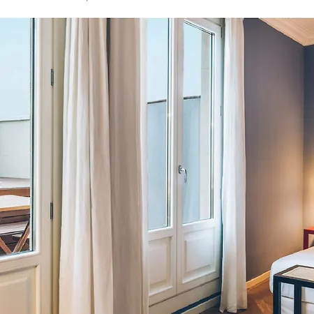 Iberostar Las Letras Gran Via Hotell