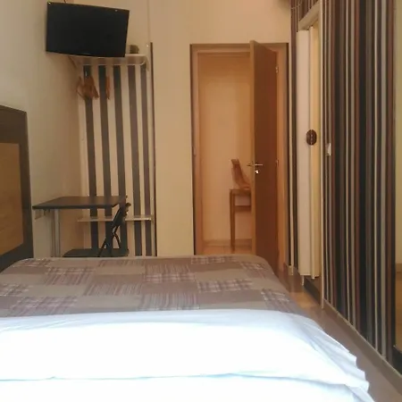 Guest house Alaska