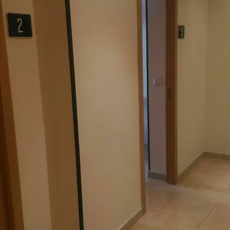 Guest house Alaska Madrid