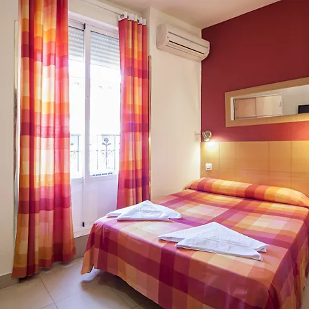 Inter Plaza Mayor Auto Check In Guest house 2*