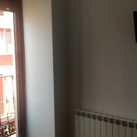 Alaska Guest house Madrid