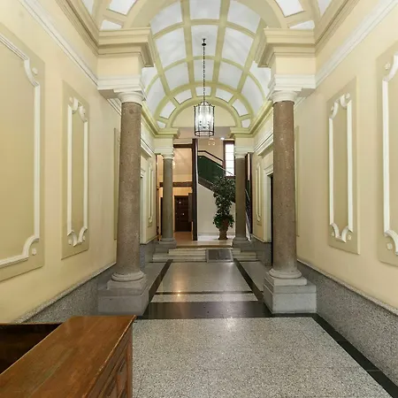 Castilla Ii Puerta Del Sol Hotel