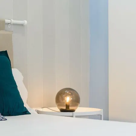 Charming Puerta Del Sol Terrace *
