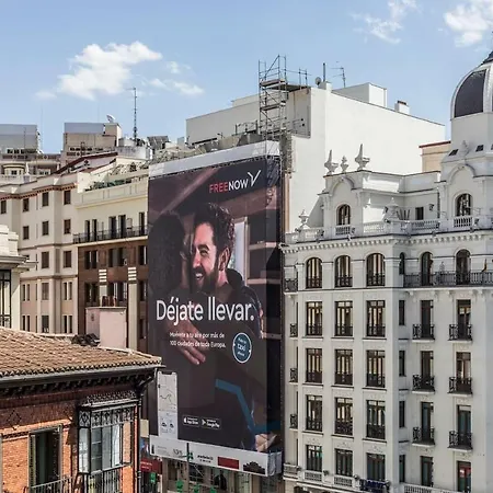 5 Gran Via Deluxe *