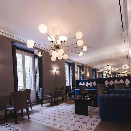 One Shot Recoletos Hotel