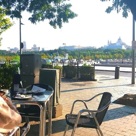 River Apartment Madrid