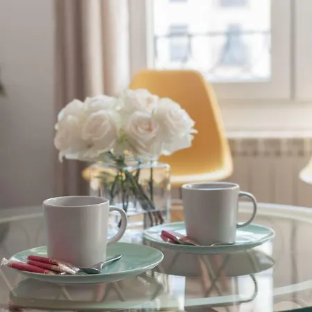 Centro De A Un Paso En Esta Casa De Lujo Hébergement de vacances Madrid