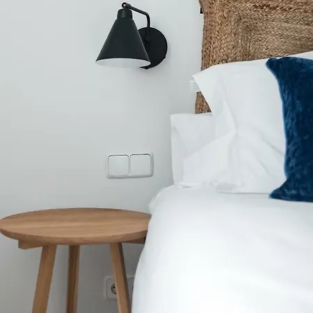 Ad Hoc Retiro Apartment *