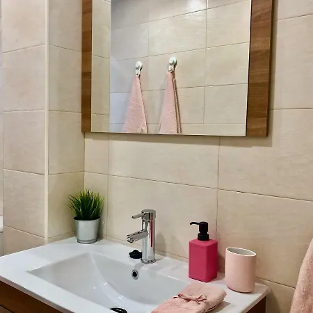 Apartamento Venancio 2 - Nuevo, A/a, Wifi, Encanto, Bien Comunicado * Madrid