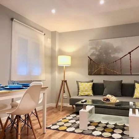 Apartamento Venancio 2 - Nuevo, A/a, Wifi, Encanto, Bien Comunicado