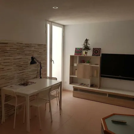 Pradera San Isidro 1 *