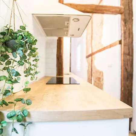 Intimate And Artistic Flat Wifi Puerta Del Sol Apartment