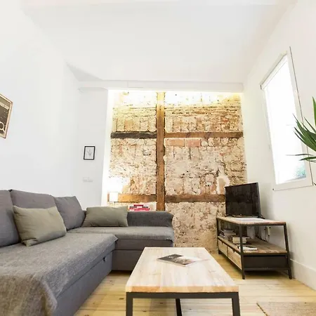 Intimate And Artistic Flat Wifi Puerta Del Sol *