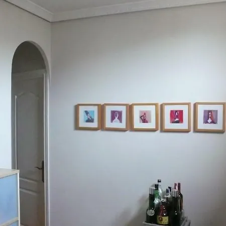 Homestay Privada Paseo Del Arte *