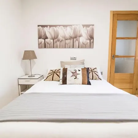 Bright Flat Plaza De Espana - Gran Via Apartment Madrid