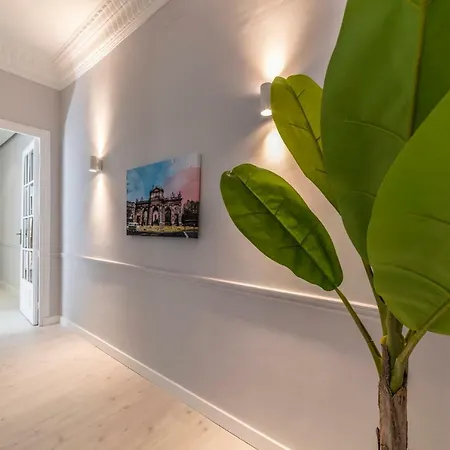 Penthouse Deluxe Granvia, By Monaro * Madrid