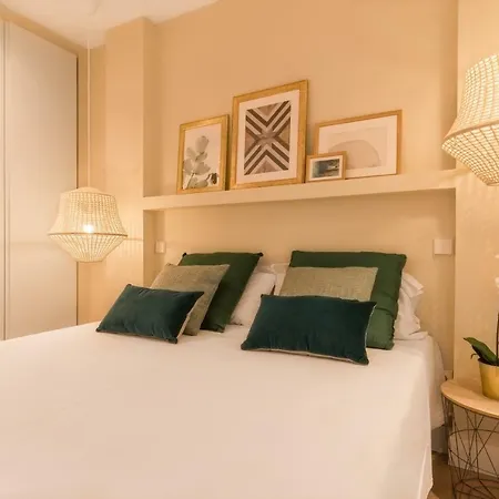 Apartment Comfort & Style In Madrid!!! 3bd 2bth+terrace *