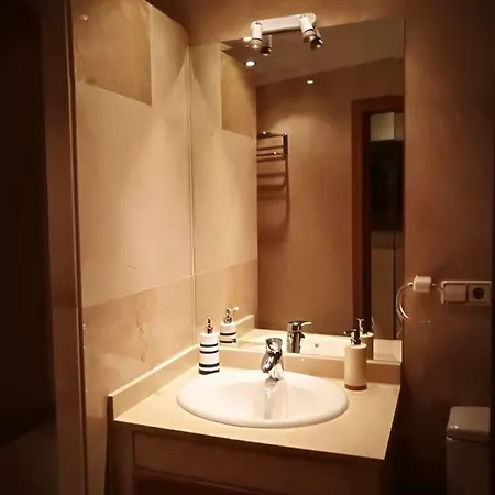 Torr Av America - Lopez De Hoyos - Chamartin Apartment