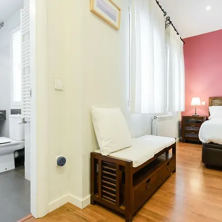 Apartment Charming Retiro Madrid