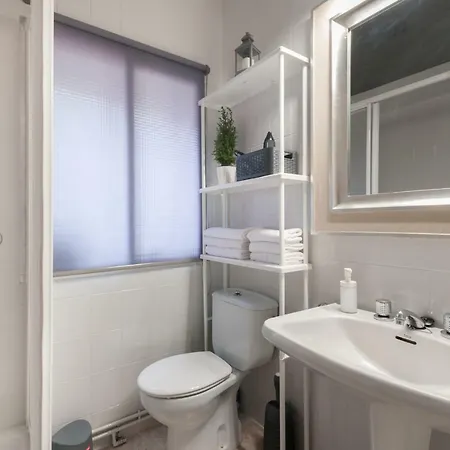 Apartment 21 Gumers *