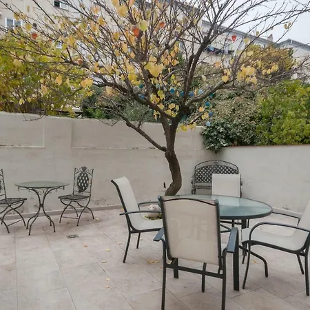 6 Mirasierras Apartment Madrid