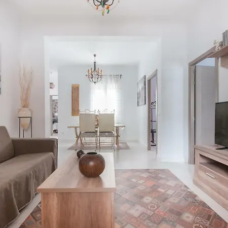 6 Mirasierras Apartment