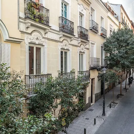 Apartment Waou Malasana Es Mia - Corta Duracion Madrid