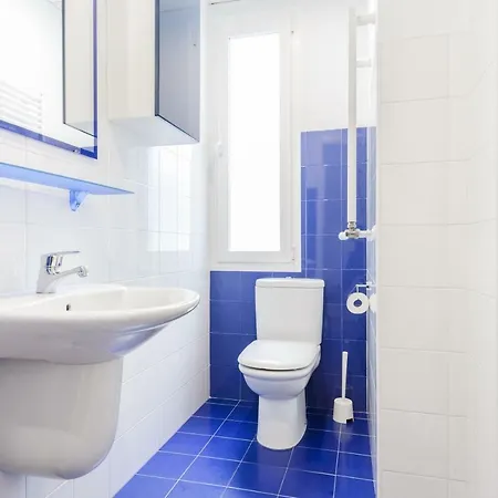 Charming Retiro Apartment *