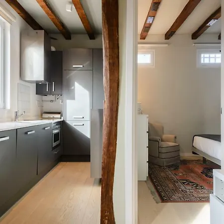 Charming Reina Sofía Apartamento Madrid