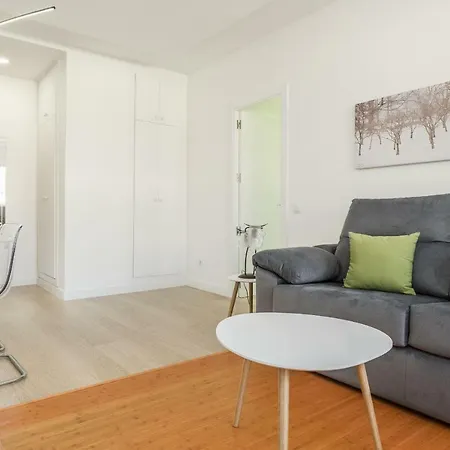 Bnbholder Stunning Terrace Centre Apartment