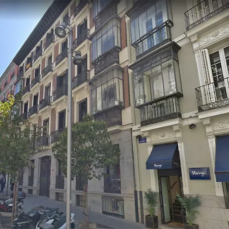 Luxury Puerta De Alcala And Serrano Street *