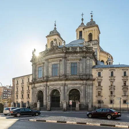 Bnbholder Corrala Duplex La Latina Apartment
