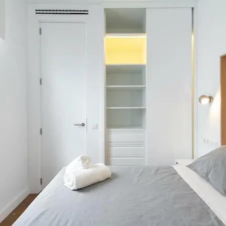 Apartment Urbantec Realty - Atocha Y Museos