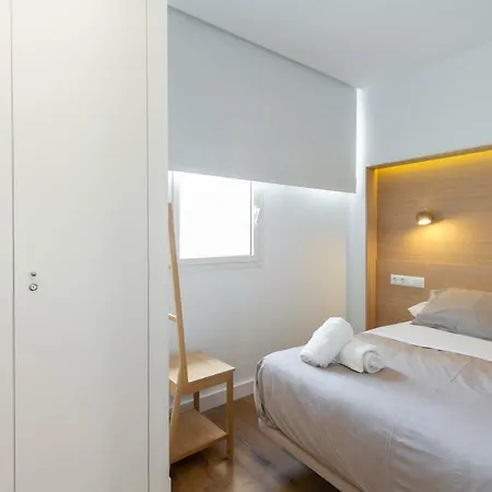 Apartment Urbantec Realty - Atocha Y Museos Madrid