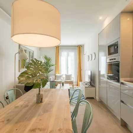 Friendly Bravo Apartment